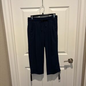 Style & Co. Navy Ribbed Waistband Capri